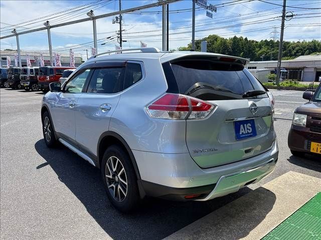 X-TRAIL 4WD