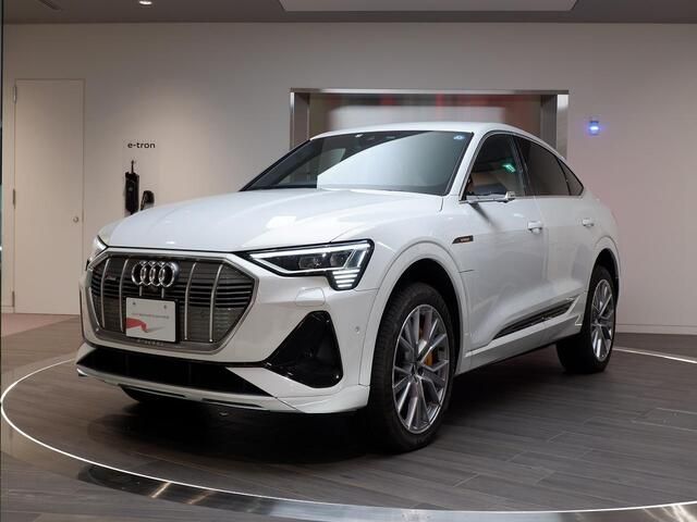 AUDI e-tron SPORTBACK