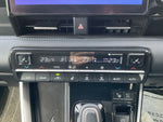 VOXY HYBRID 4WD