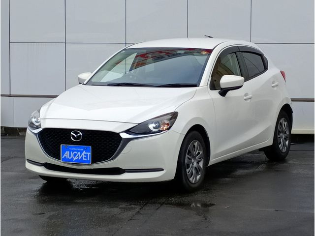 MAZDA2