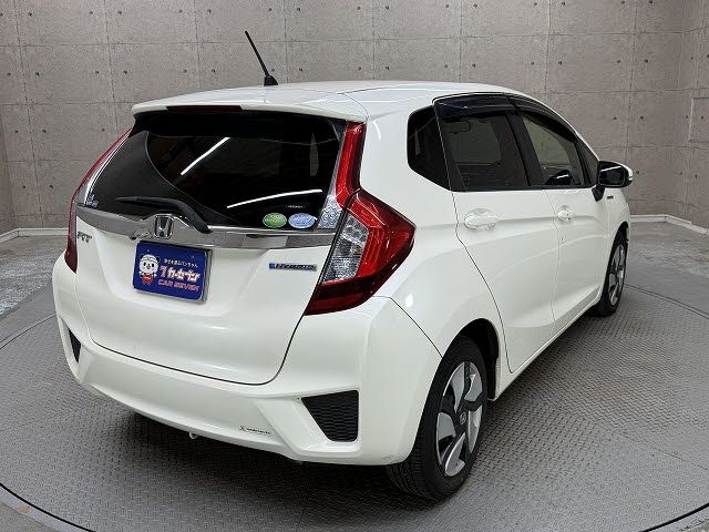 FIT HYBRID