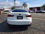 LEXUS IS300h