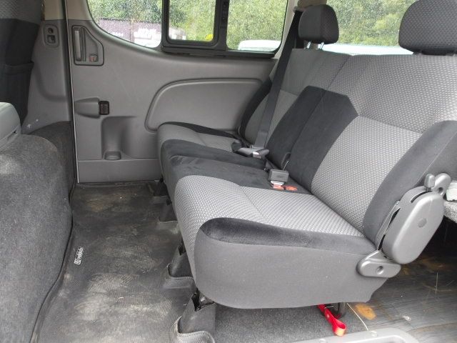 NV350 CARAVAN 4WD
