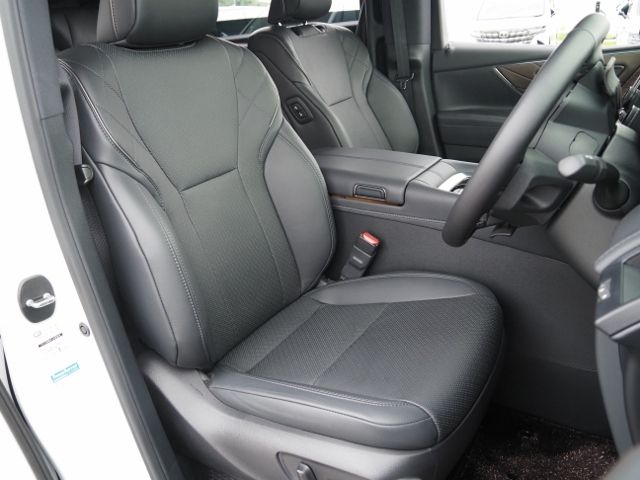 ALPHARD hybrid 4WD