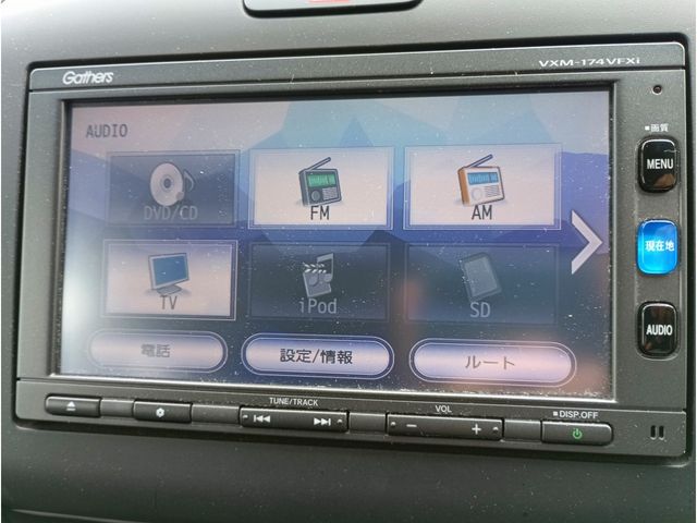 FREED plus HYBRID 4WD