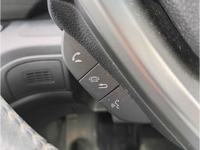 FREED plus HYBRID 4WD