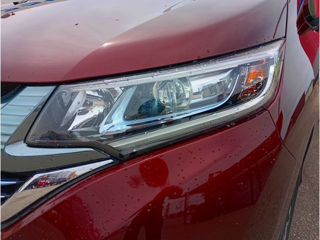 FREED plus HYBRID 4WD