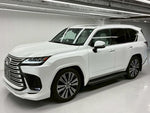 LEXUS LX600
