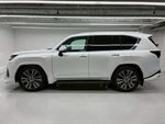 LEXUS LX600