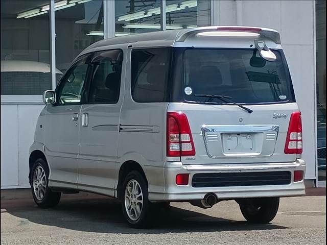 SPARKY 4WD