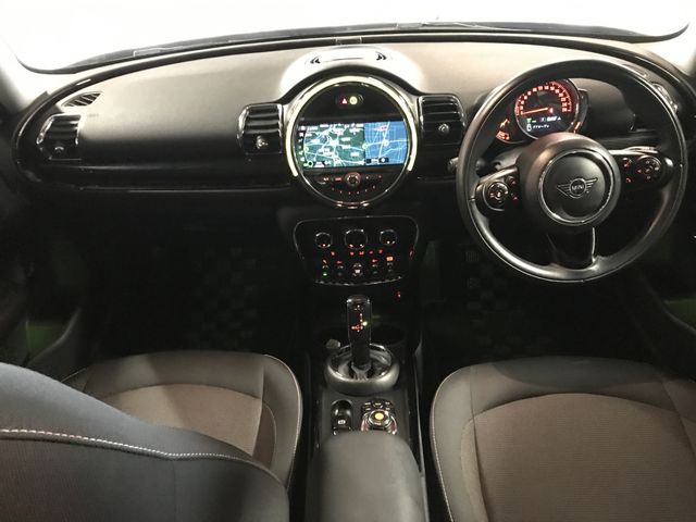 MINI COOPER CLUBMAN