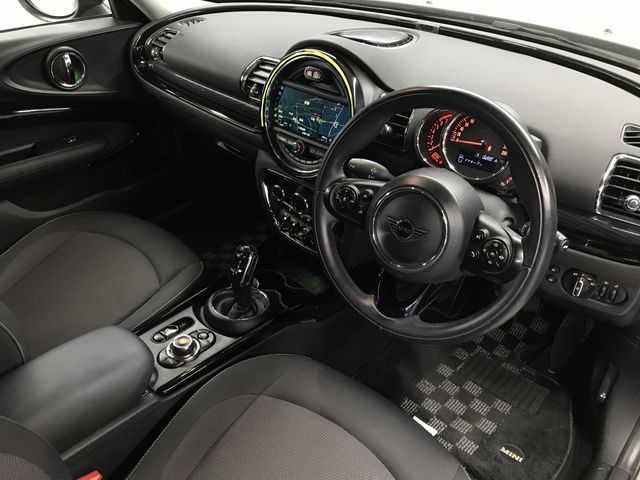 MINI COOPER CLUBMAN