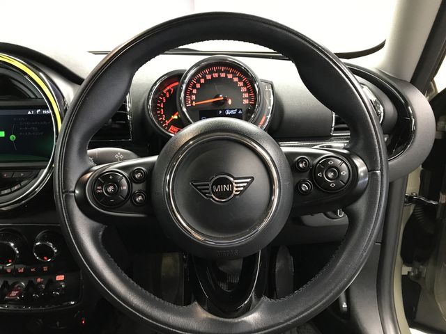 MINI COOPER CLUBMAN