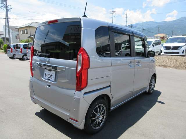 N BOX 4WD