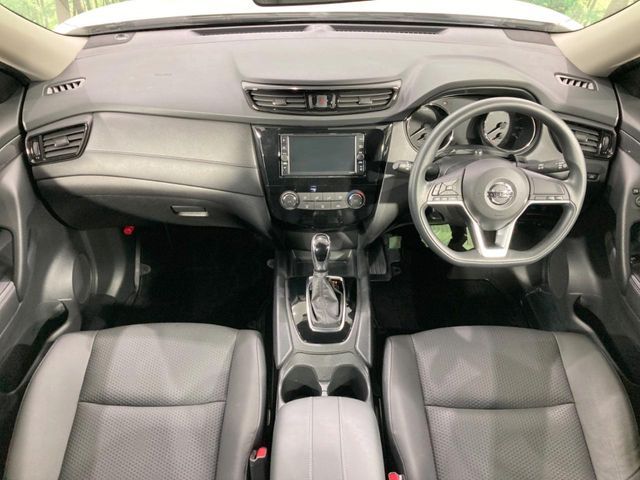 X-TRAIL 2WD