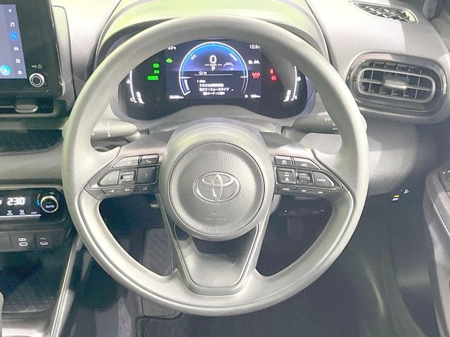 YARIS HYBRID