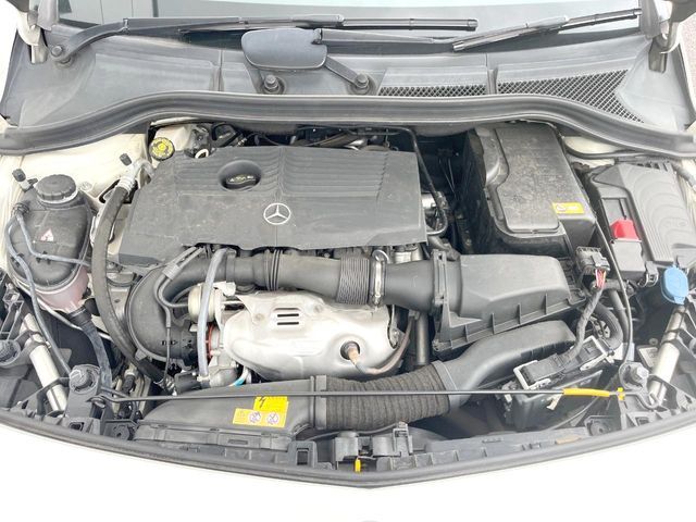 MERCEDES BENZ B class