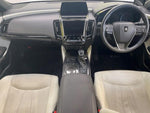 CROWN sedan hybrid 4WD