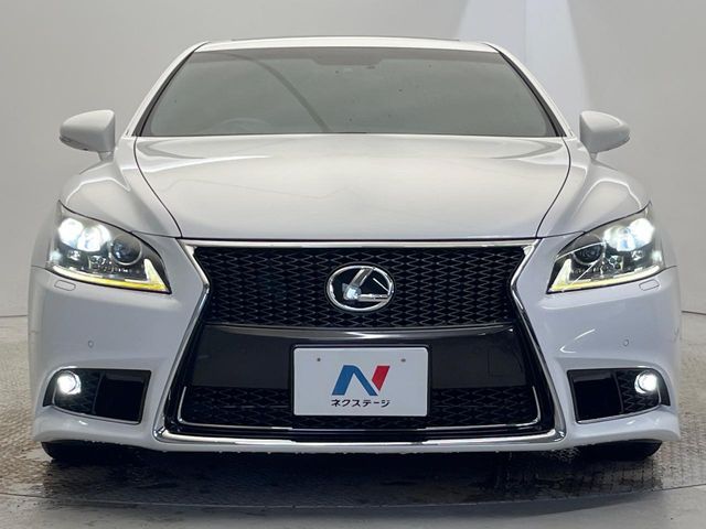 LEXUS LS460