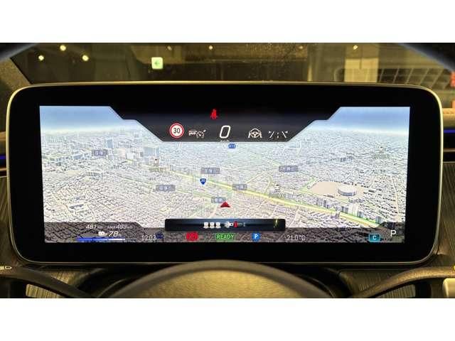 MERCEDES BENZ EQS