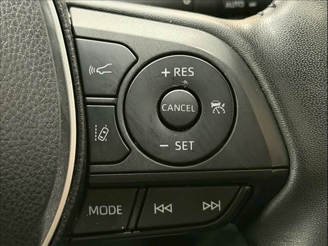 COROLLA CROSS HYBRID