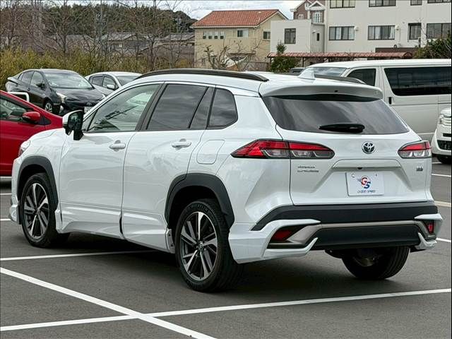 COROLLA CROSS HYBRID