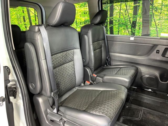 SERENA  WG 4WD