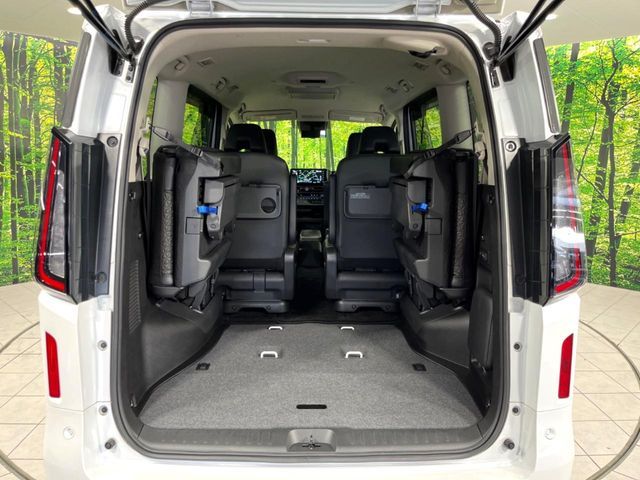SERENA  WG 4WD