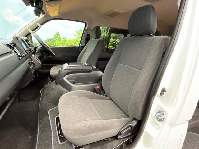 HIACE wagon