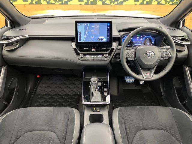 COROLLA CROSS HYBRID