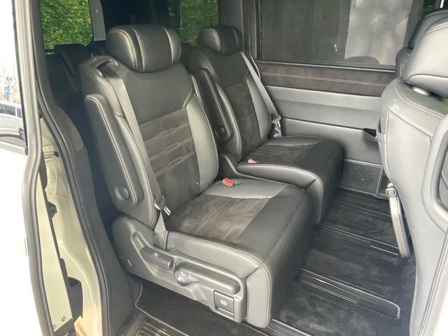 STEPWAGON e:HEV SPADA