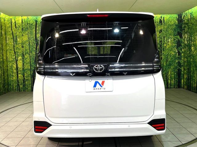 VOXY 4WD