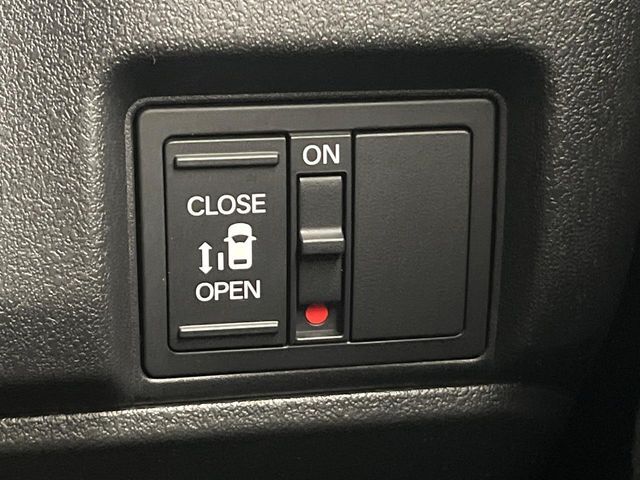 N BOX