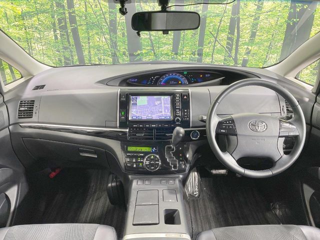 ESTIMA HYBRID 4WD