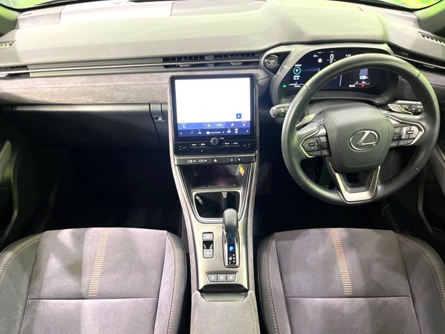 LEXUS LBX