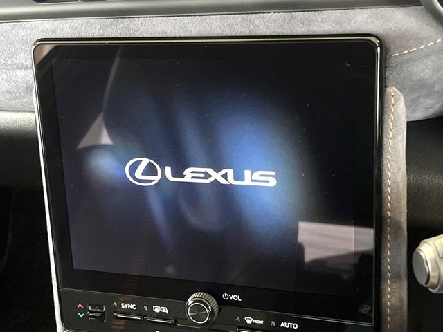 LEXUS LBX