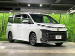 VOXY HYBRID