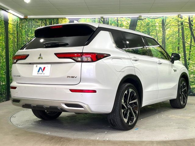 OUTLANDER PHEV