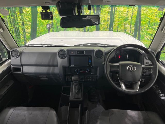 LANDCRUISER 70