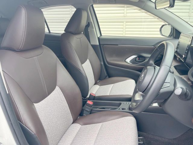 YARIS CROSS HYBRID