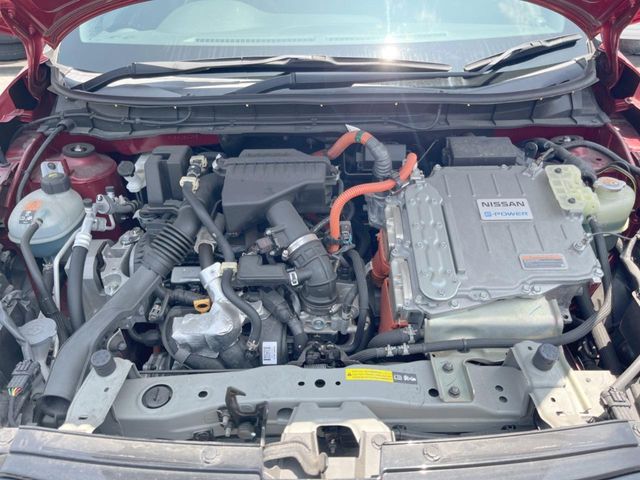 KICKS