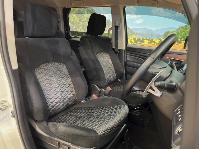 DELICA D:5 4WD