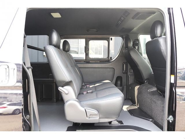 HIACE van 4WD