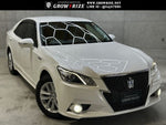 CROWN sedan hybrid 4WD