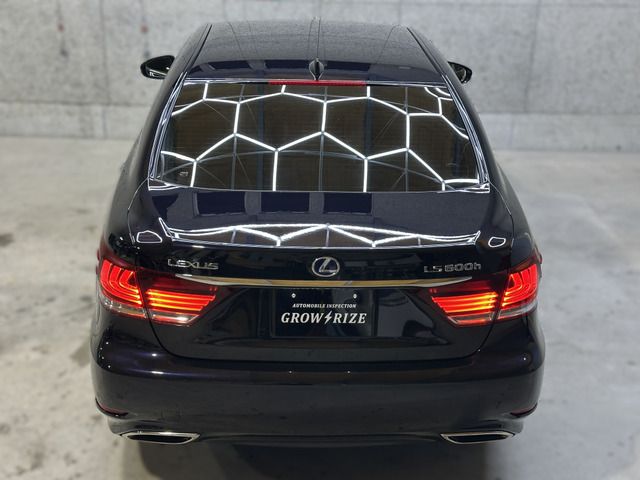 LEXUS LS600h