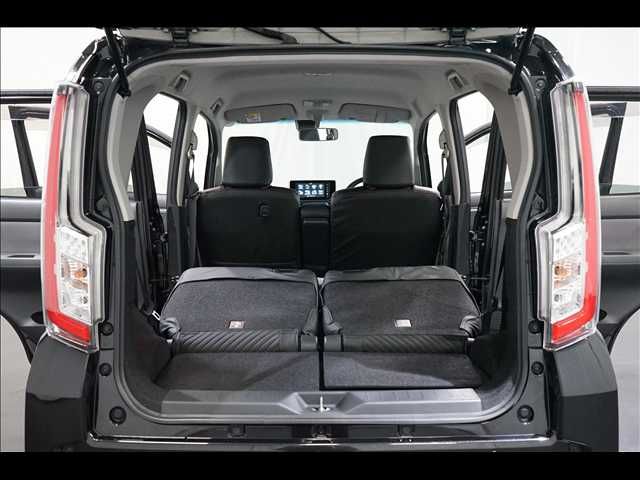 MOVE CUSTOM