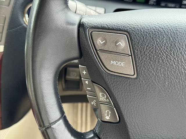 LEXUS LS600h