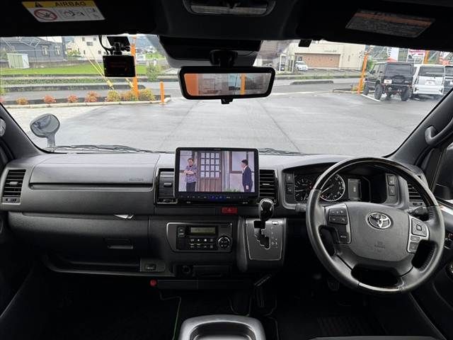 HIACE van 2WD
