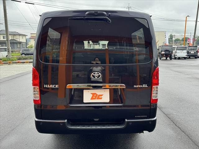 HIACE van 2WD