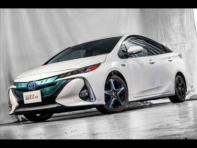 PRIUS PHV